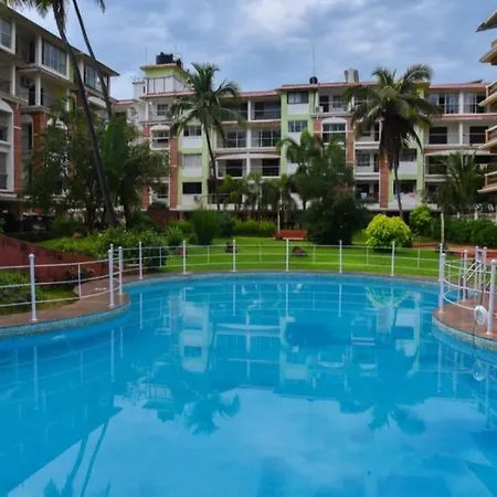 Beach Bay Apartments In Sun And Sands Candolim Exterior photo
