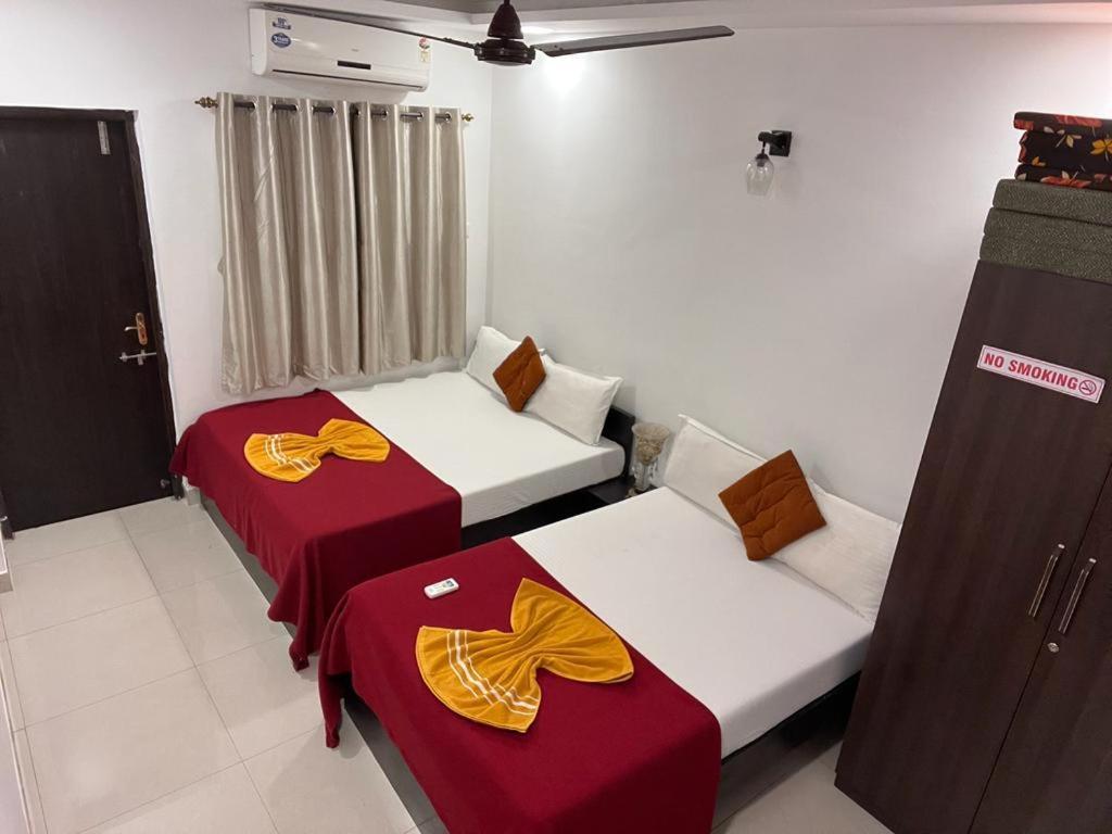 Bay In Sun And Sands Apartment Candolim